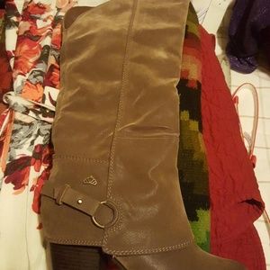Fergalicious Shoes - Fergalieious boots Fergalicious Shoes - Fergalieious boots